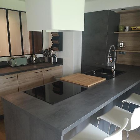 Appartement Meuble Tout Confort Scionzier Екстер'єр фото