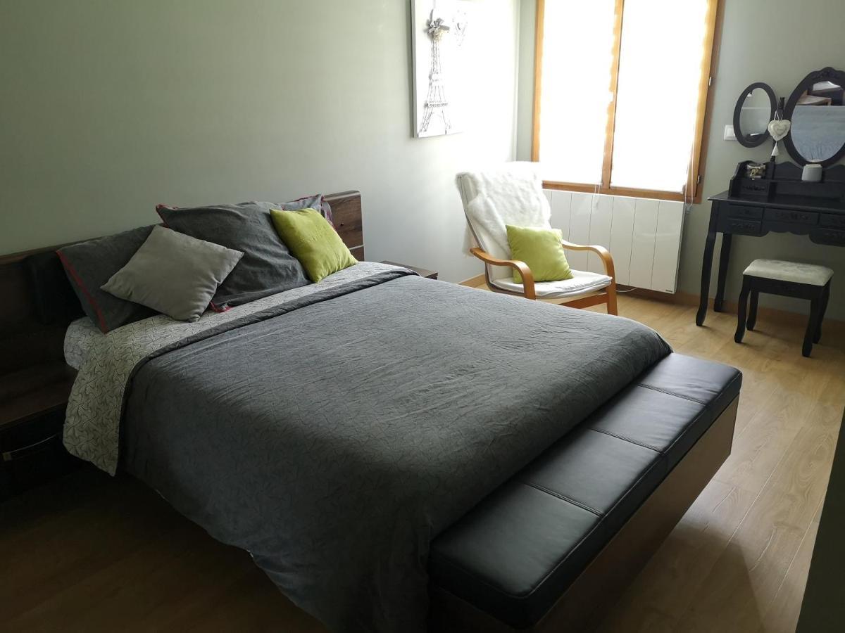 Appartement Meuble Tout Confort Scionzier Екстер'єр фото